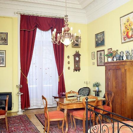 Budapest Tourist Apartments - Jozsef Koerut Стая снимка