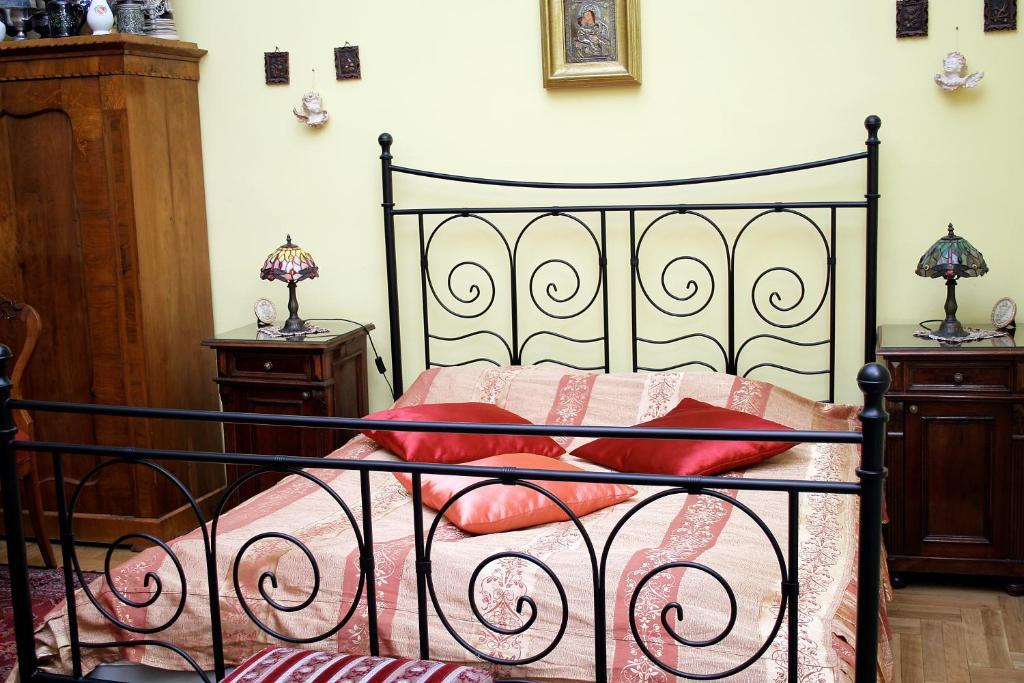 Budapest Tourist Apartments - Jozsef Koerut Стая снимка
