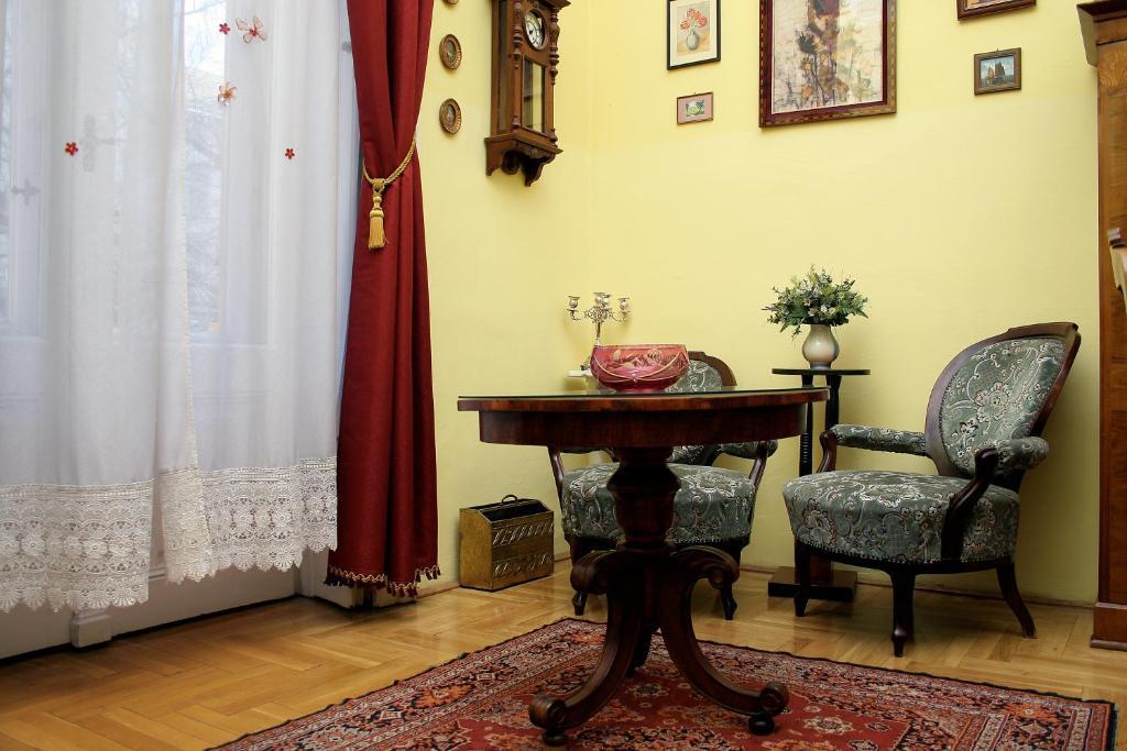 Budapest Tourist Apartments - Jozsef Koerut Стая снимка
