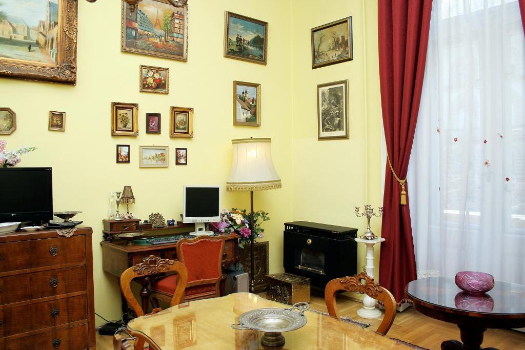 Budapest Tourist Apartments - Jozsef Koerut Стая снимка