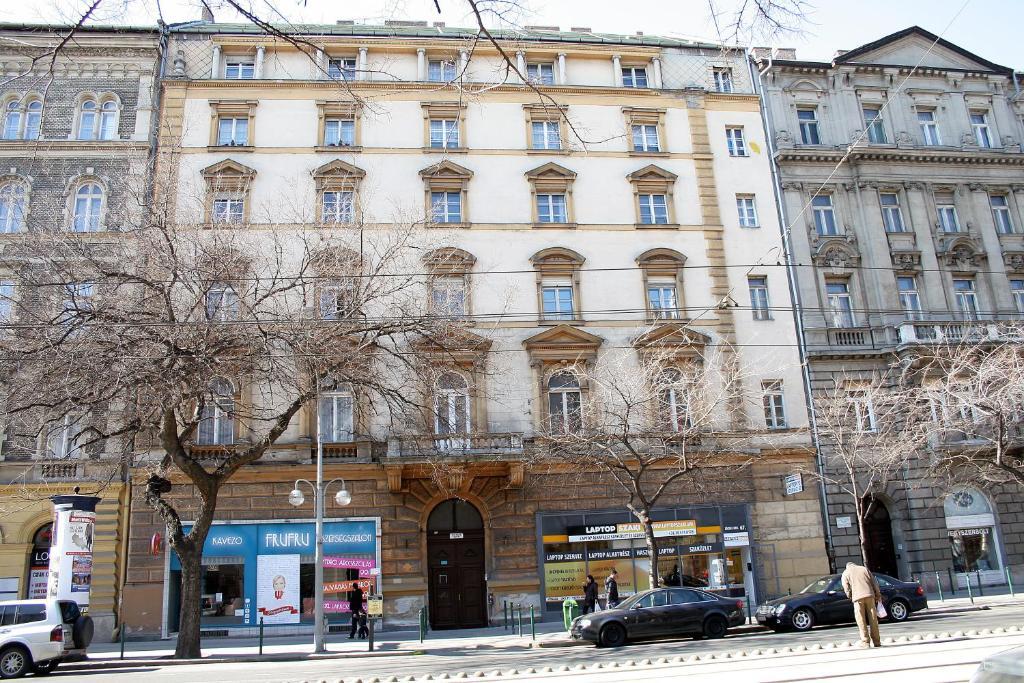 Budapest Tourist Apartments - Jozsef Koerut Стая снимка